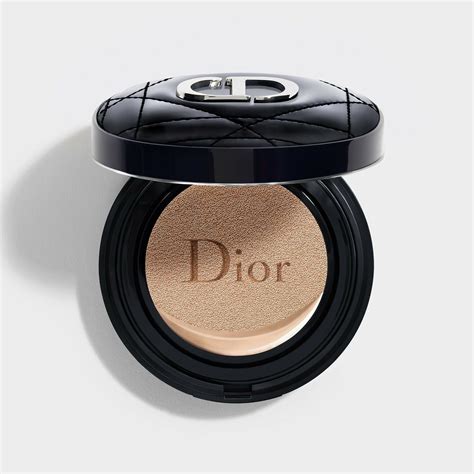 dior cushion